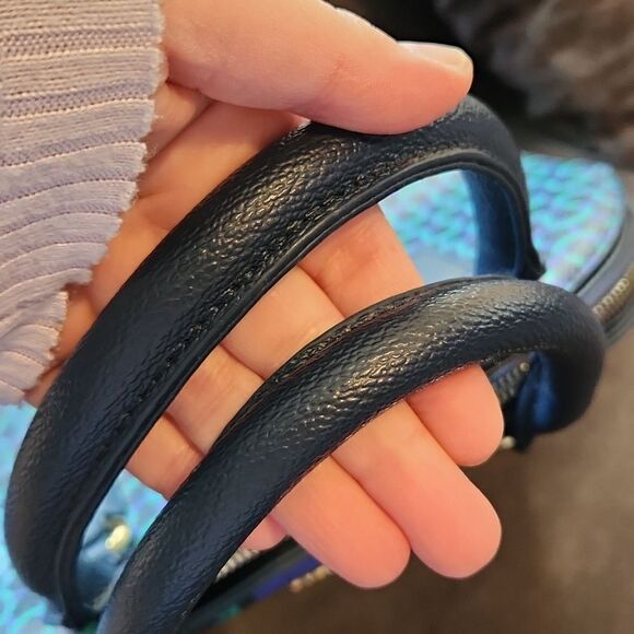 C. WONDER Limited handbag purse chain link faux leather multi color - Picture 4 of 14